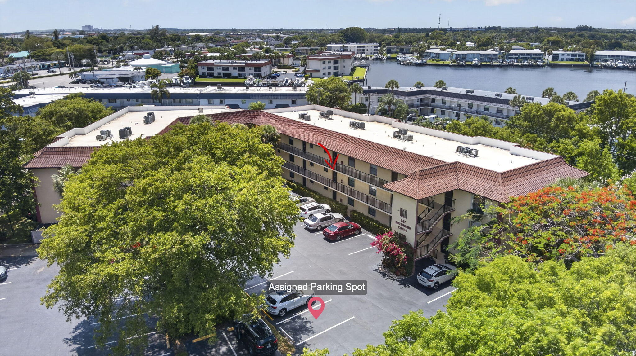 SOUTHWIND CIRCLE CONDO - Residential