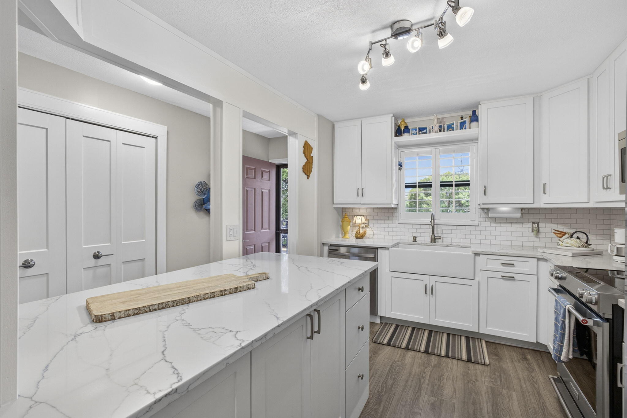 SOUTHWIND CIRCLE CONDO - Residential