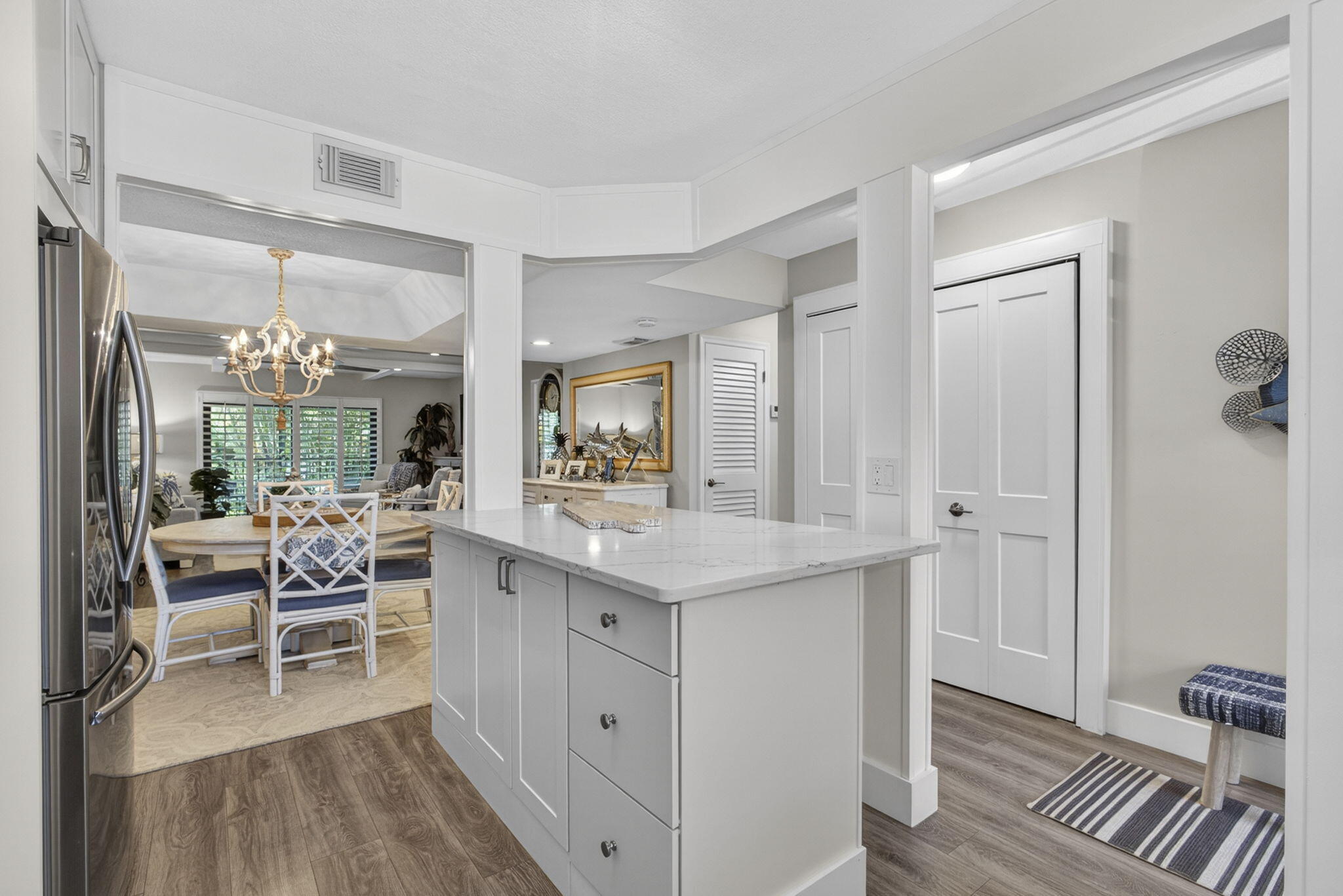 SOUTHWIND CIRCLE CONDO - Residential