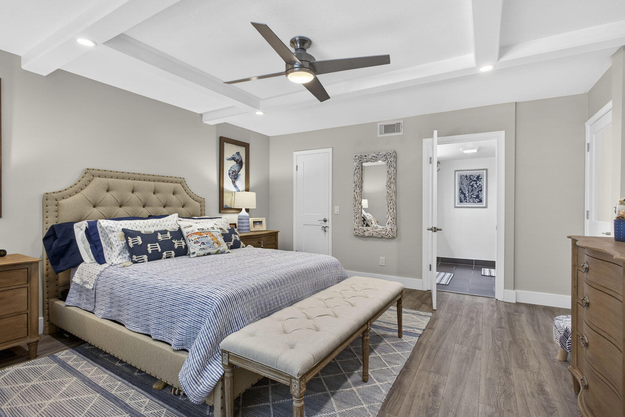 SOUTHWIND CIRCLE CONDO - Residential