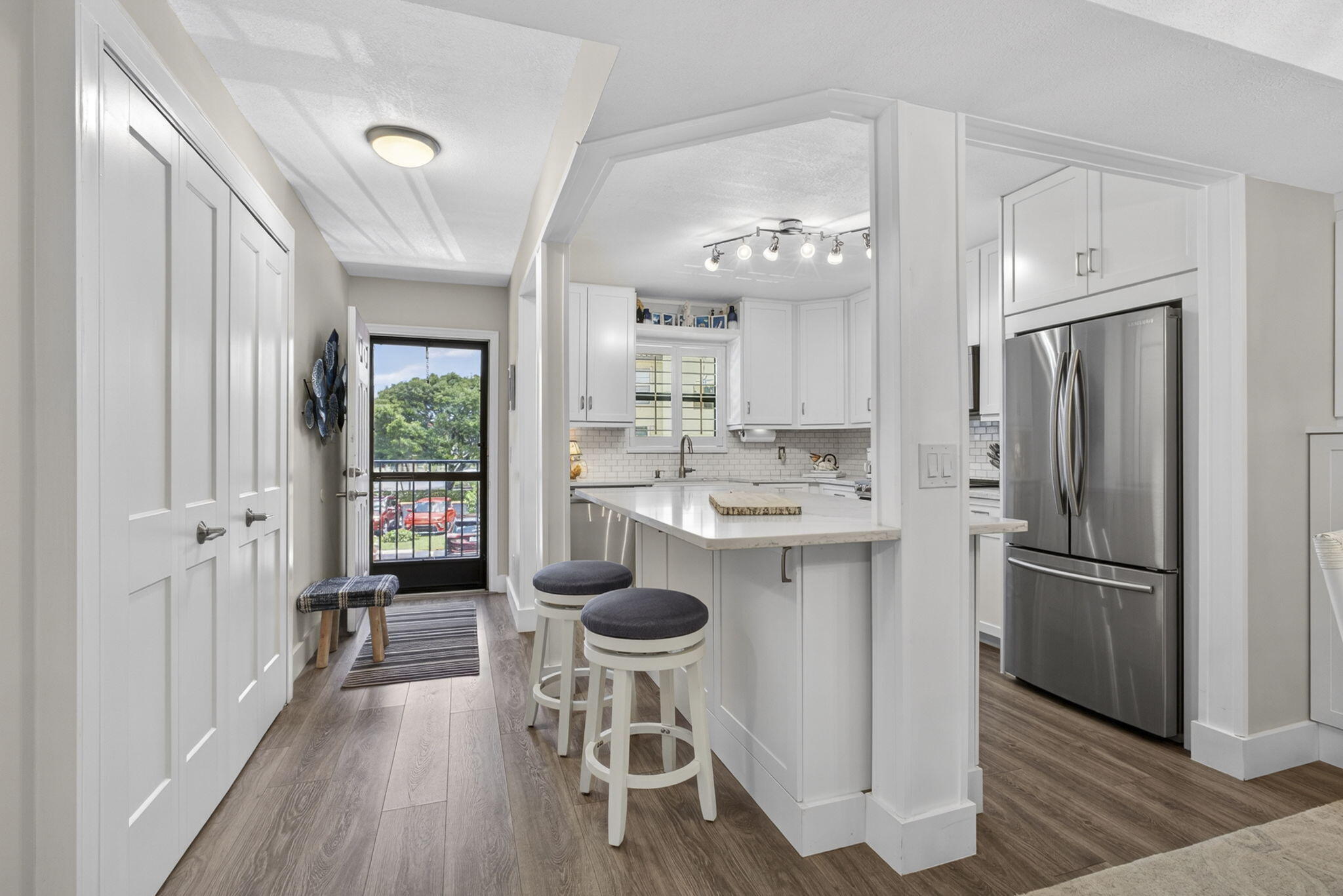 SOUTHWIND CIRCLE CONDO - Residential