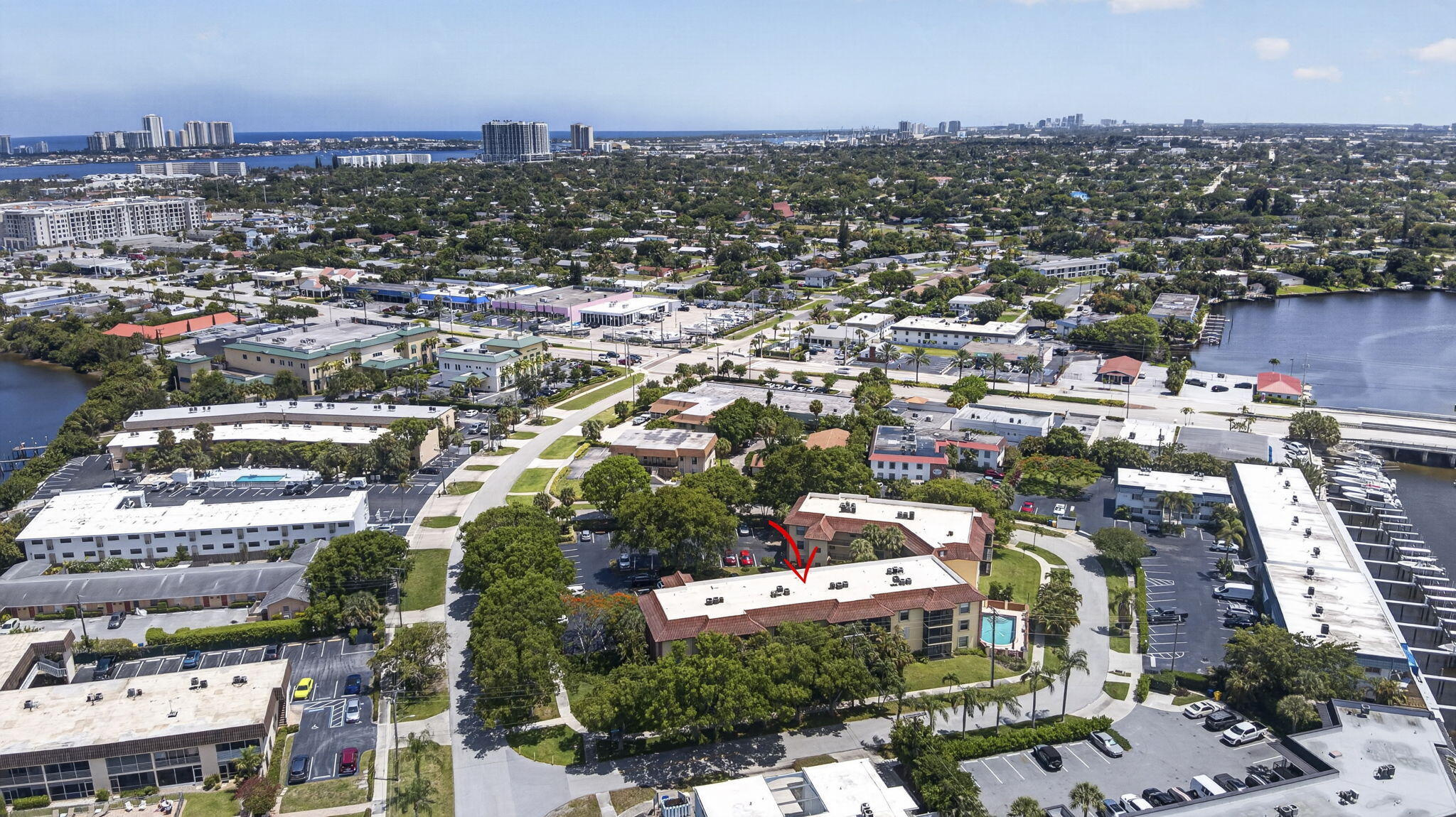 SOUTHWIND CIRCLE CONDO - Residential