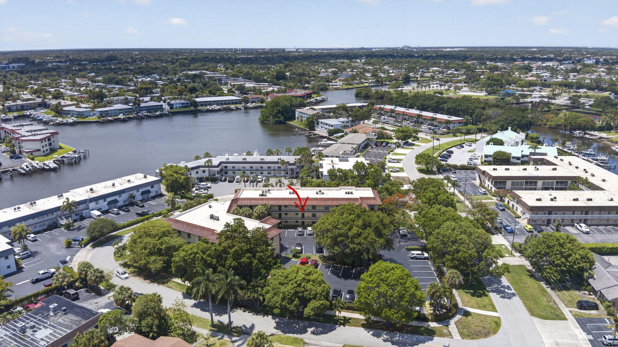 SOUTHWIND CIRCLE CONDO - Residential