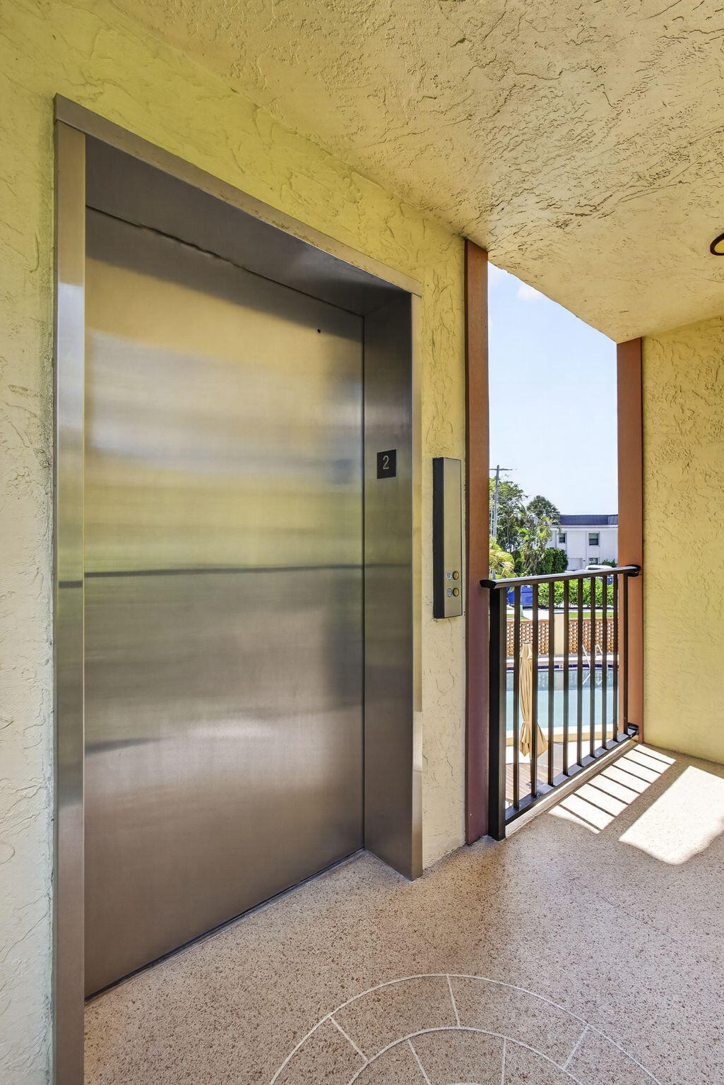 SOUTHWIND CIRCLE CONDO - Residential