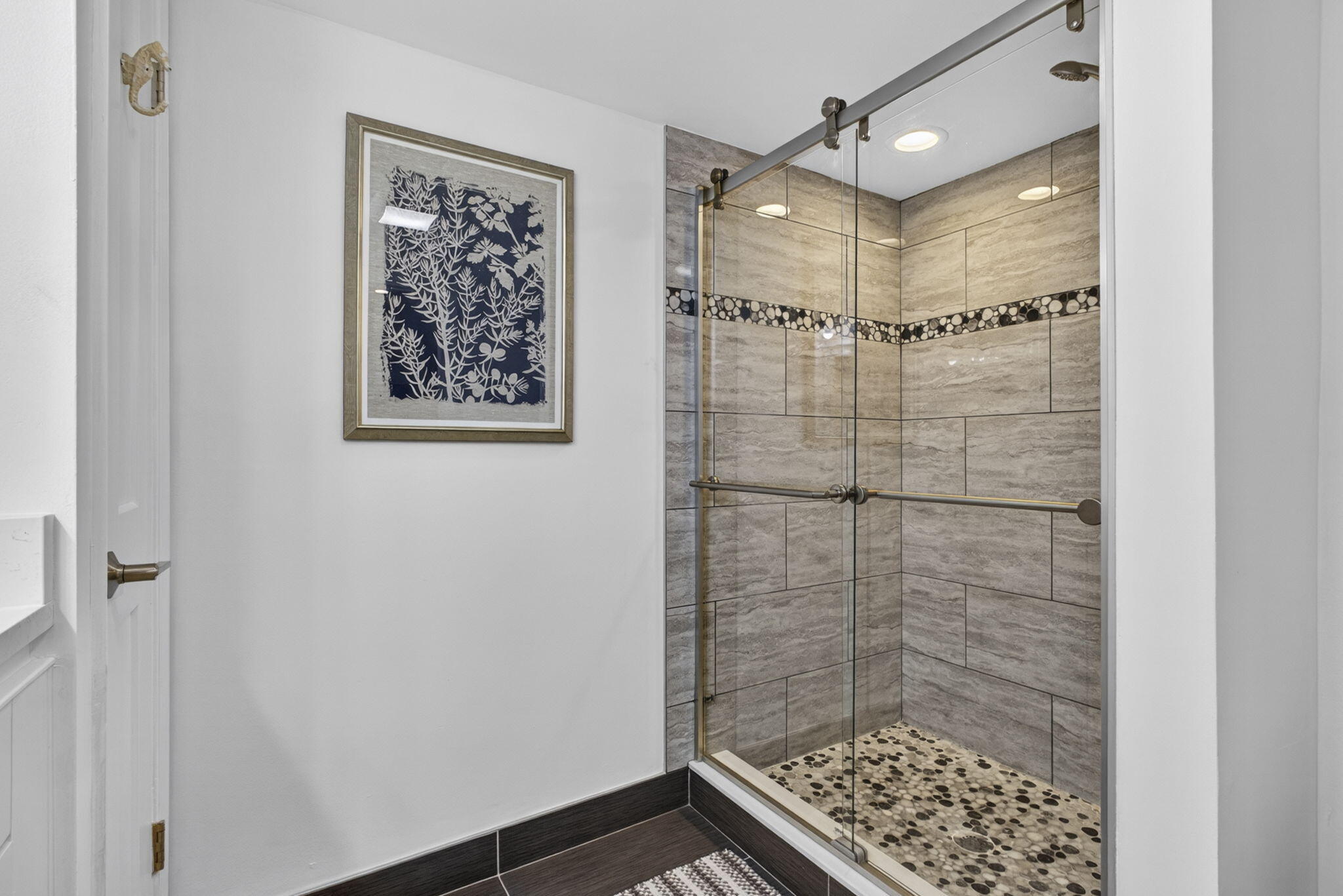 SOUTHWIND CIRCLE CONDO - Residential