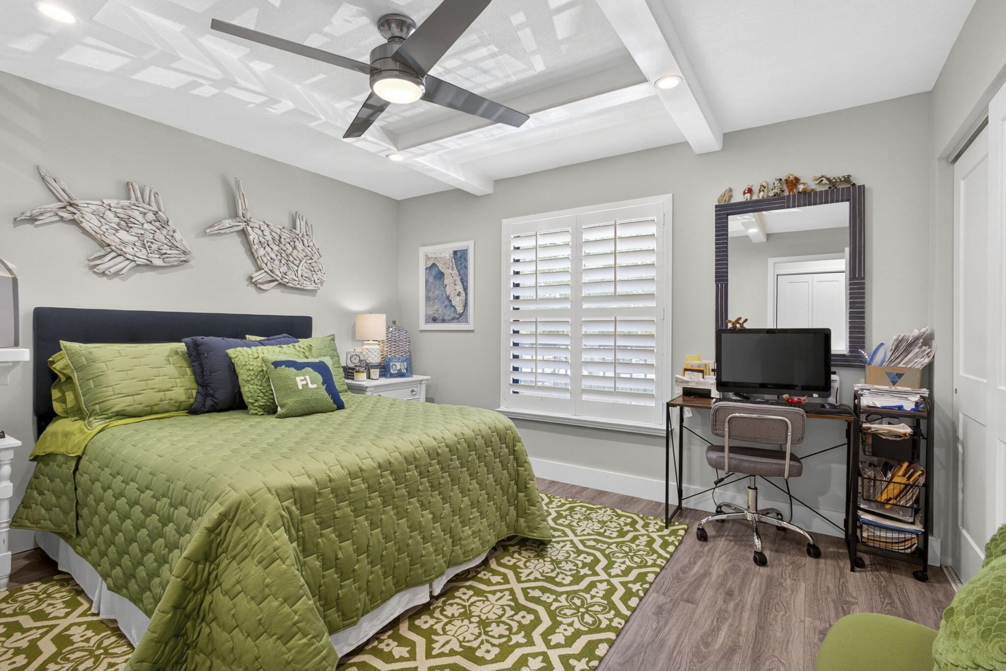 SOUTHWIND CIRCLE CONDO - Residential