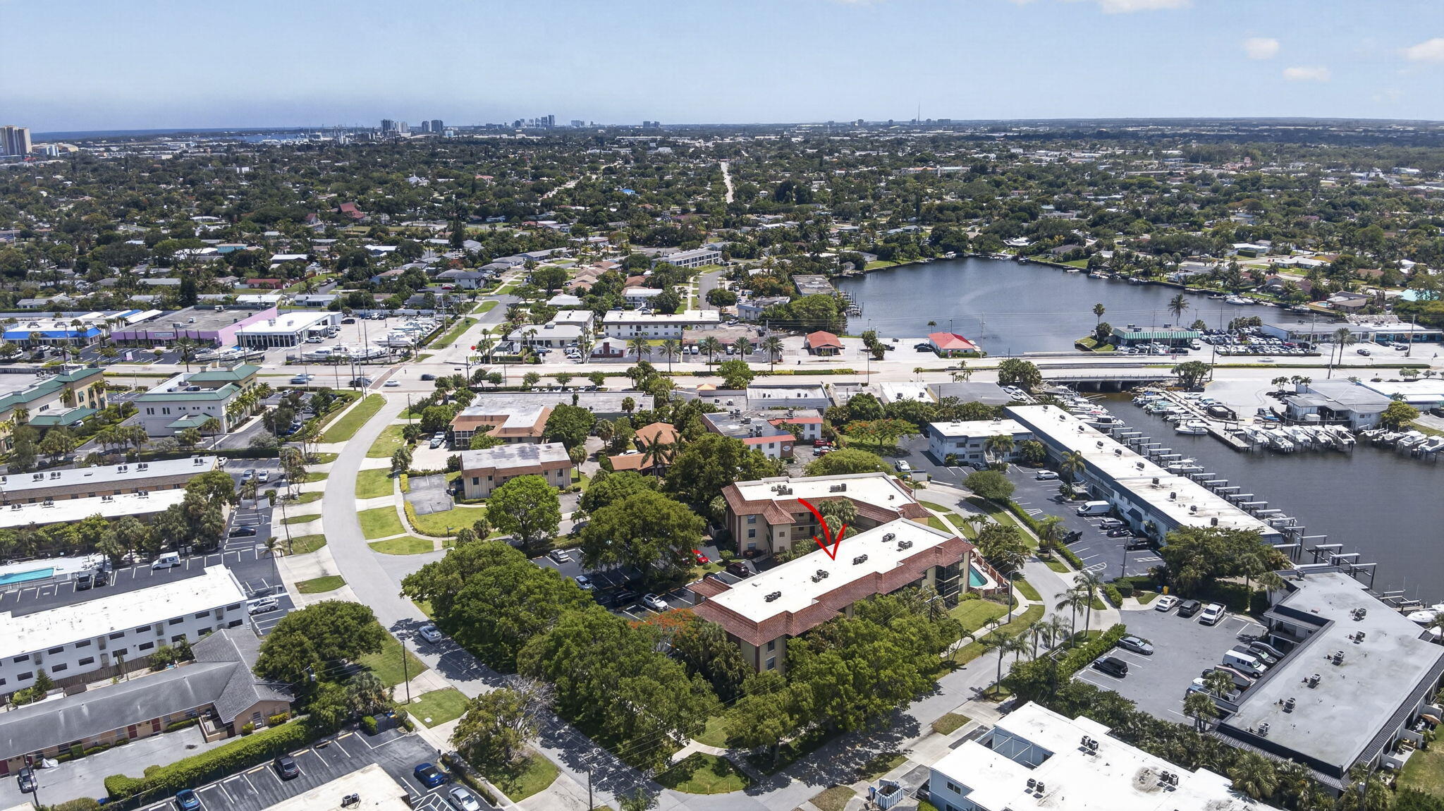 SOUTHWIND CIRCLE CONDO - Residential