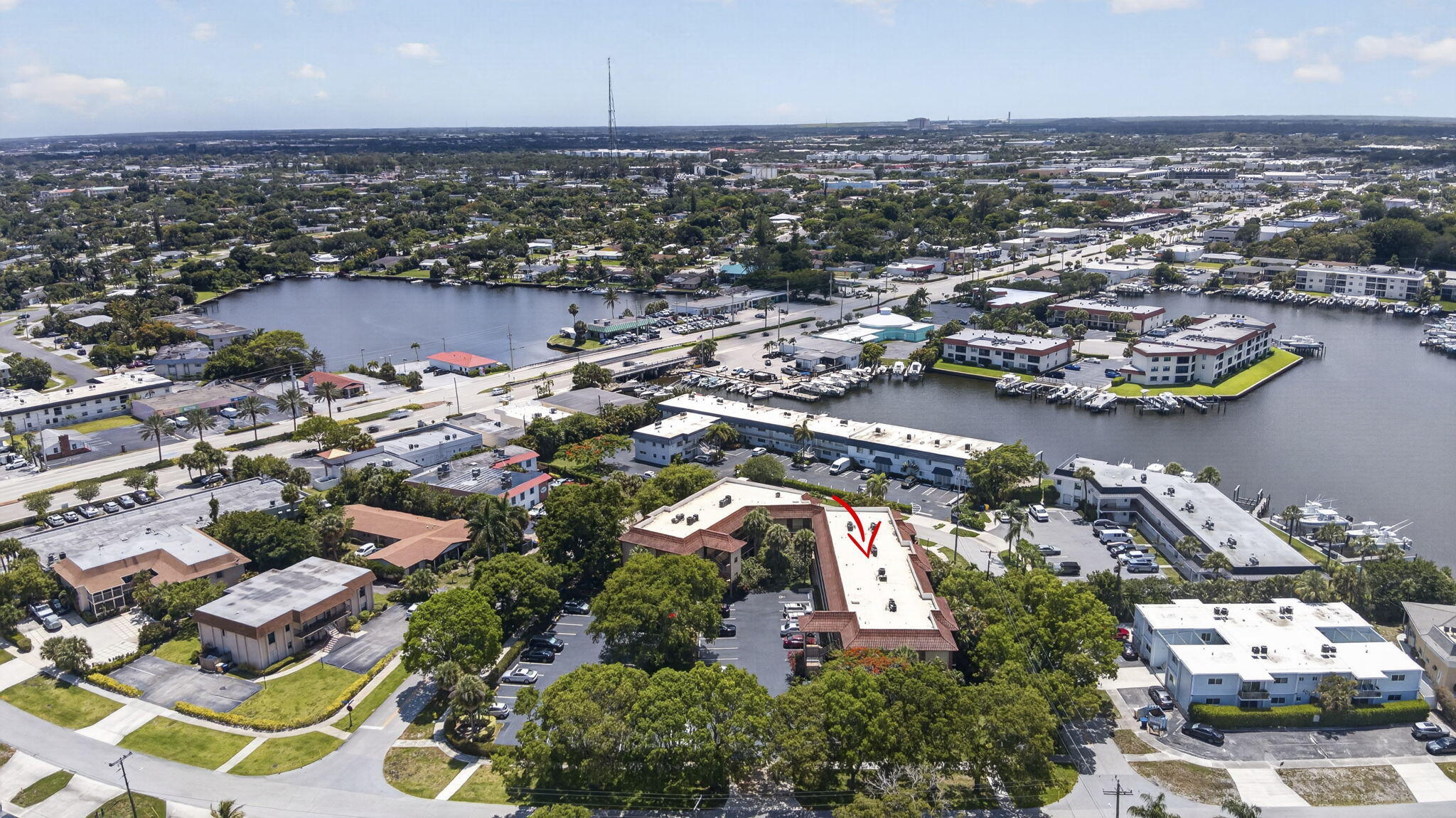 SOUTHWIND CIRCLE CONDO - Residential