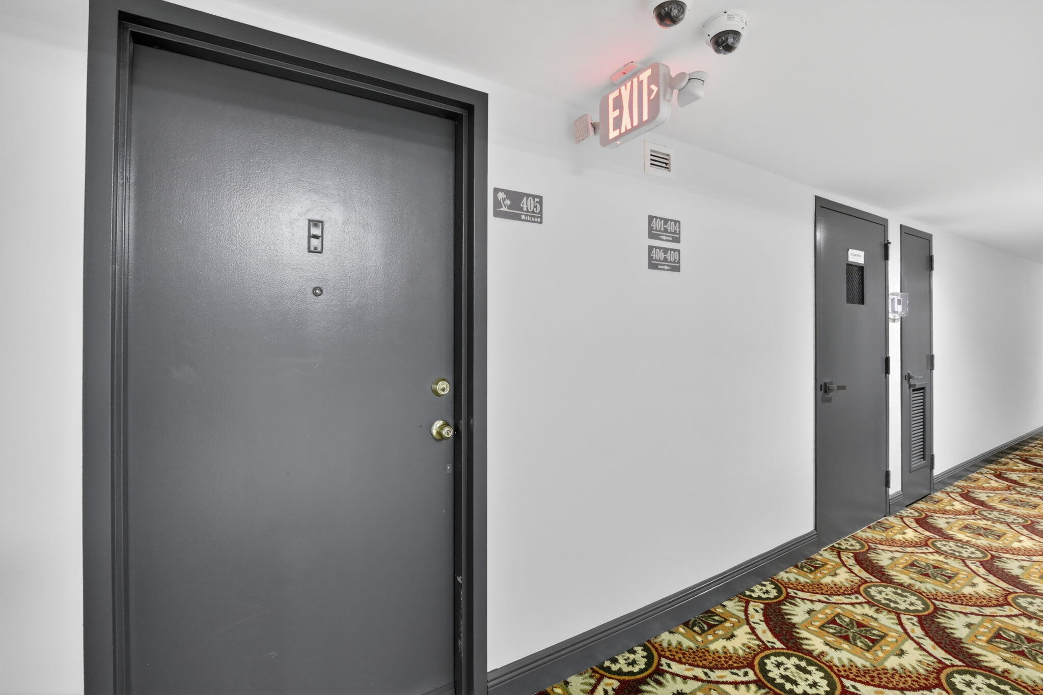 MEADOWBROOK CONDO APTS BLDG 10 - Residential