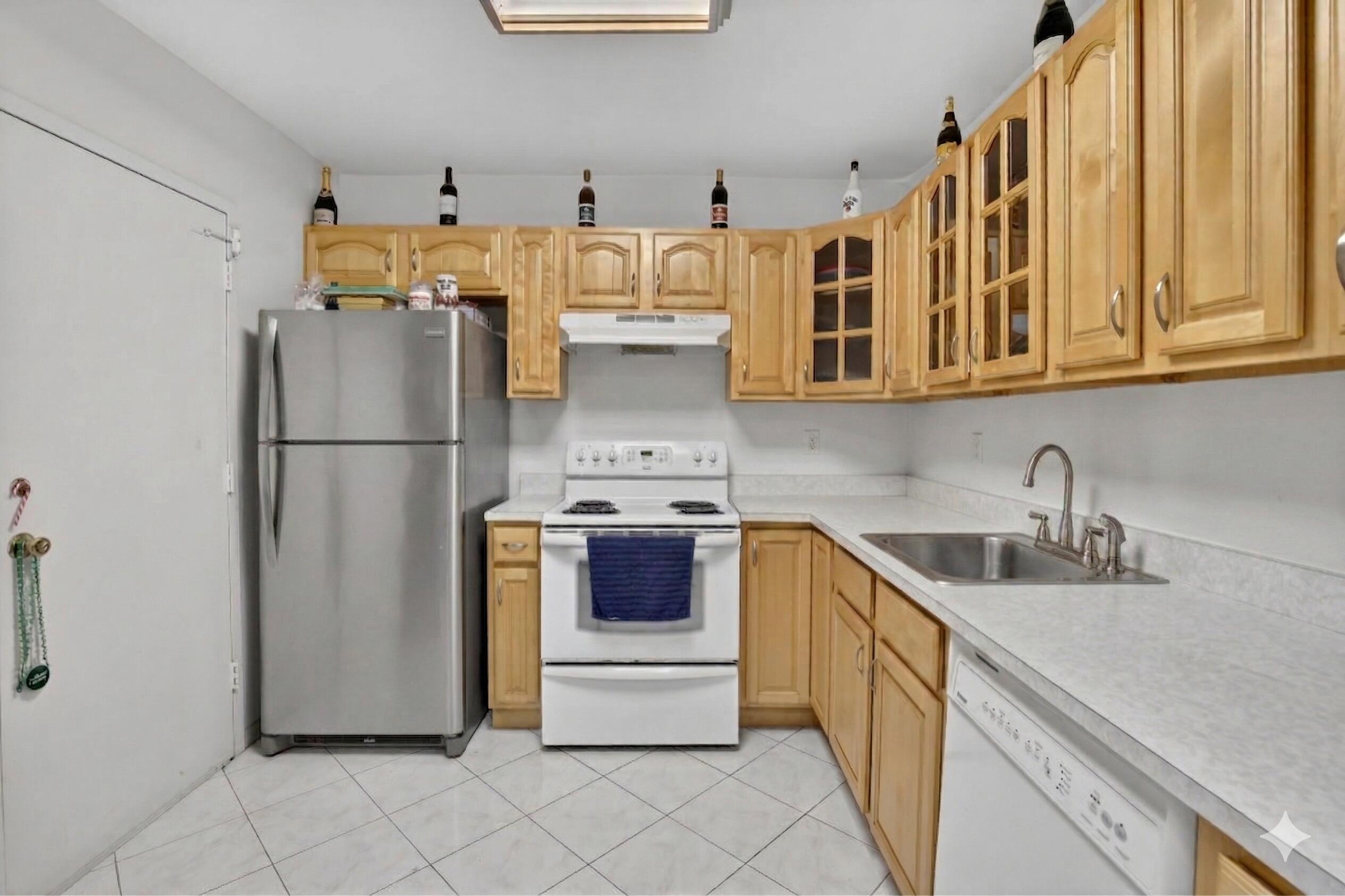 400 NE 12th Avenue 405