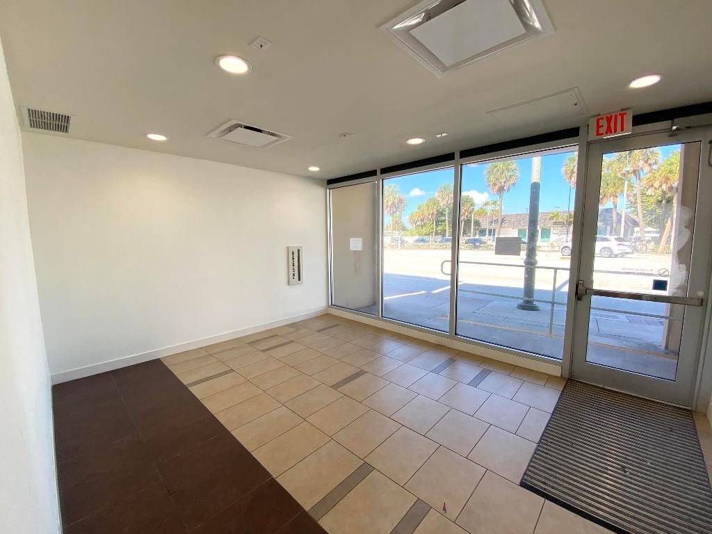 Photo of 1237 E Blue Heron Boulevard, Singer Island, FL 33404 (MLS # R11152029)