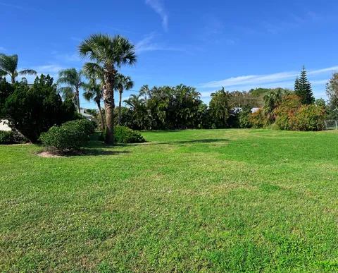 121 15th Avenue, Vero Beach, FL MLS: R11072707