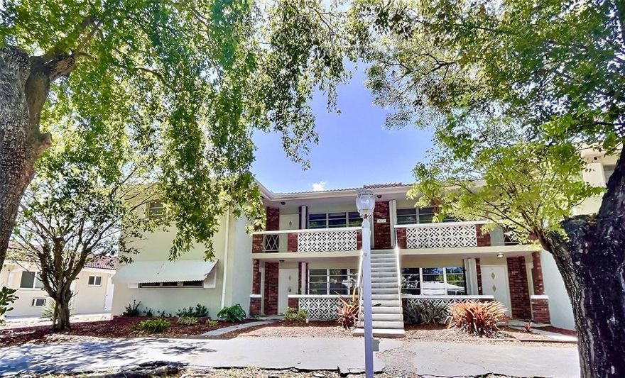 Unbeatable location:  close to the beach in the Coral Ridge Country Club neighborhood.  Rent includes water and electricity.  This cute studio is a rare find and  is ready to be a home for a single person, maximum two preferably with no pet.  One assigned parking space.  Residents of this building are all excellent tenants. It is vacant an on lockbox. Lockbox is in bannister steps leading to front door. Many thanks for showing.