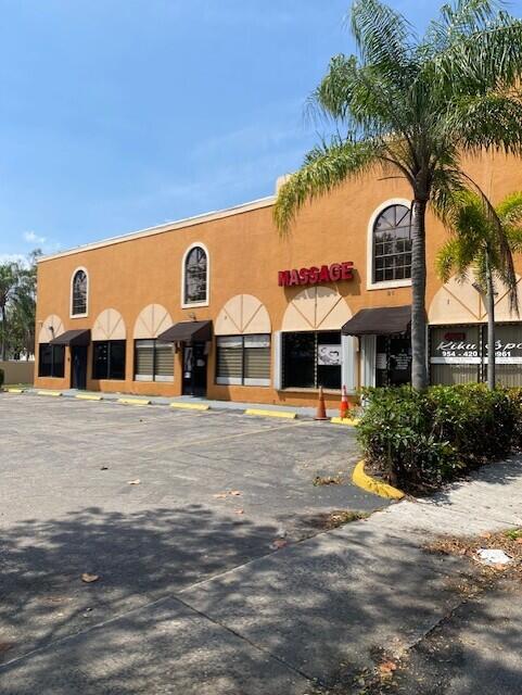 Photo of 81 N Deerfield Avenue #3, Deerfield Beach, FL 33441 (MLS # R10974641)