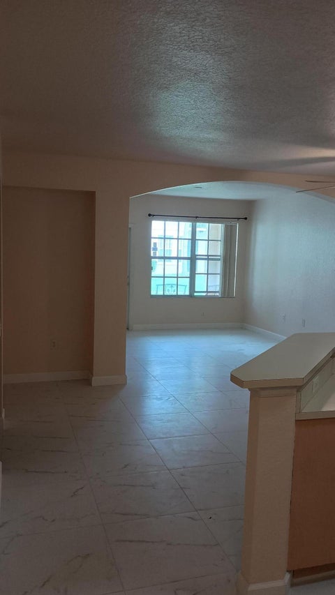 Tiny photo for 709 Belmont Lane #709, North Lauderdale, FL 33068 (MLS # B26068703)