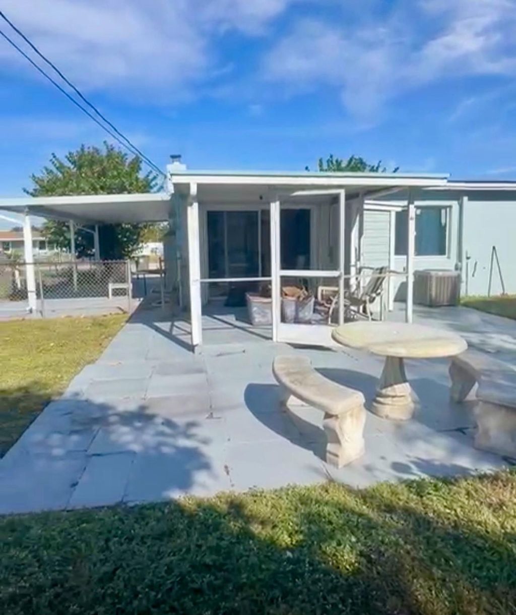Photo of 1020 Cherry Road, West Palm Beach, FL 33409 (MLS # F10519399)