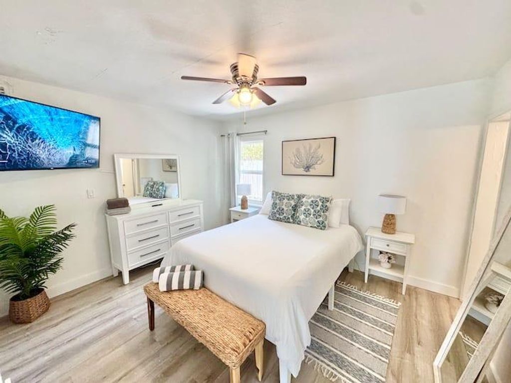 Photo of 1130 NE 18th Avenue #2, Fort Lauderdale, FL 33304 (MLS # B26028848)
