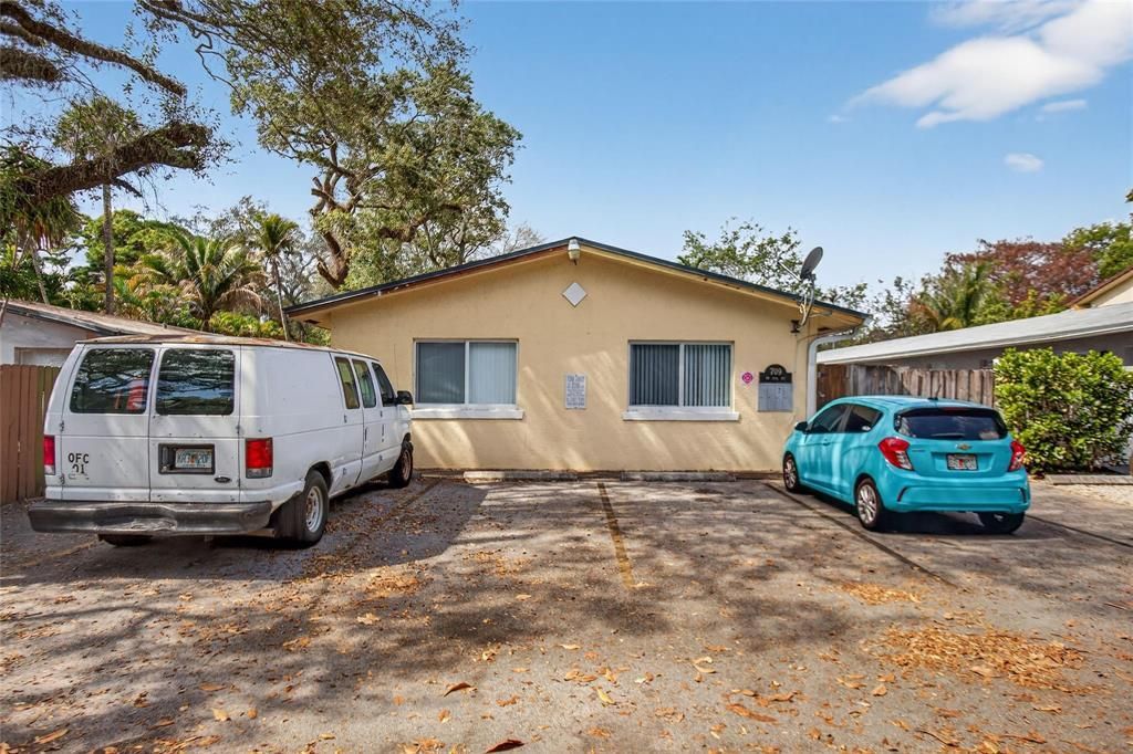 Photo of 709 SW 13th Ave #3, Fort Lauderdale, FL 33312 (MLS # B26000393)