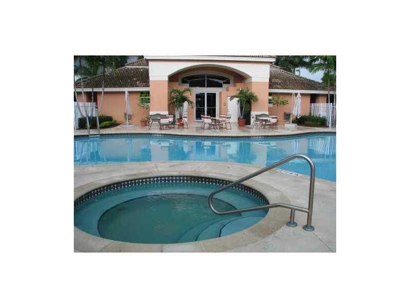 Courtyards At Davie Condo - Residential Lease