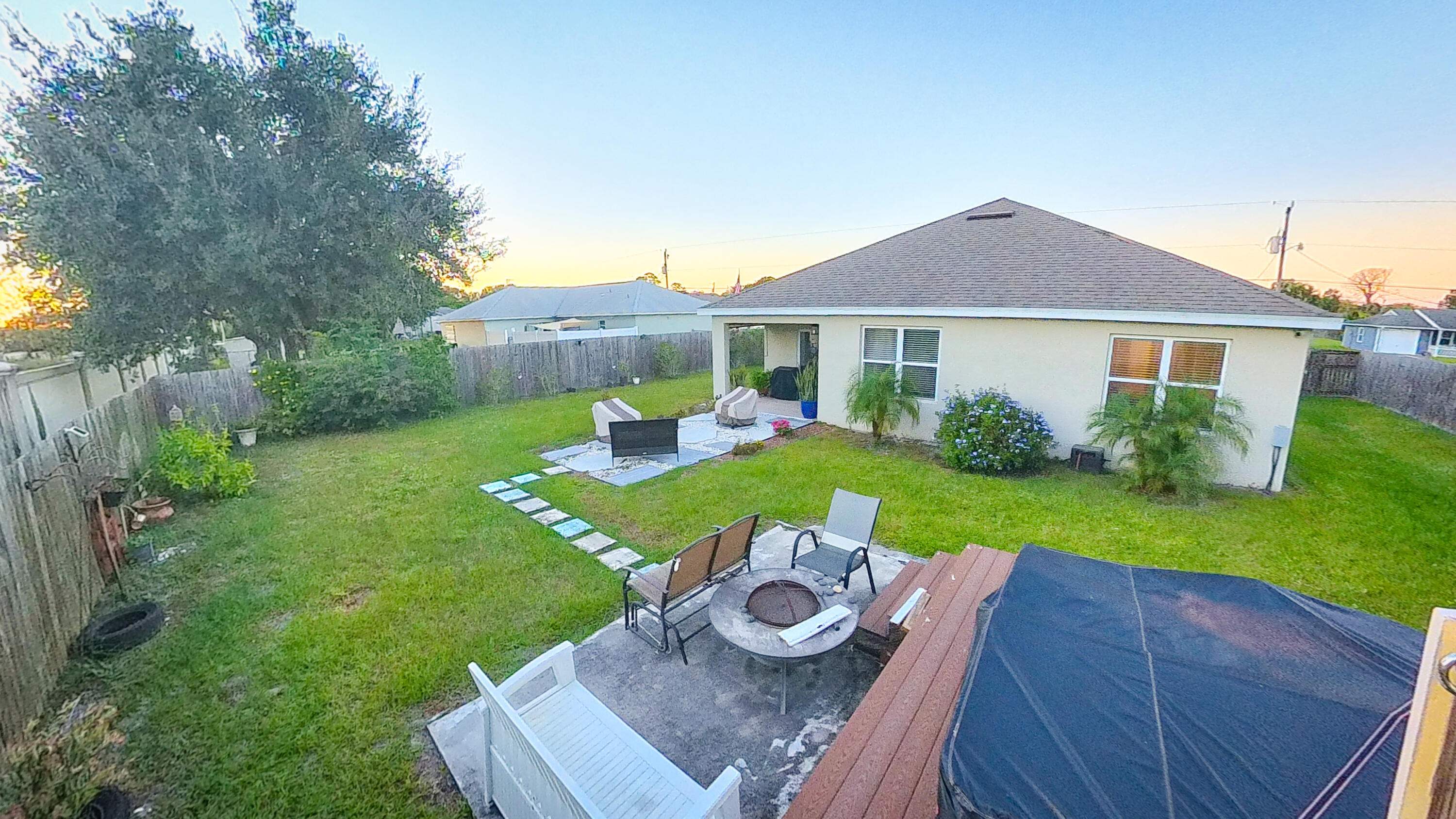 PORT ST LUCIE SECTION 8 - Residential