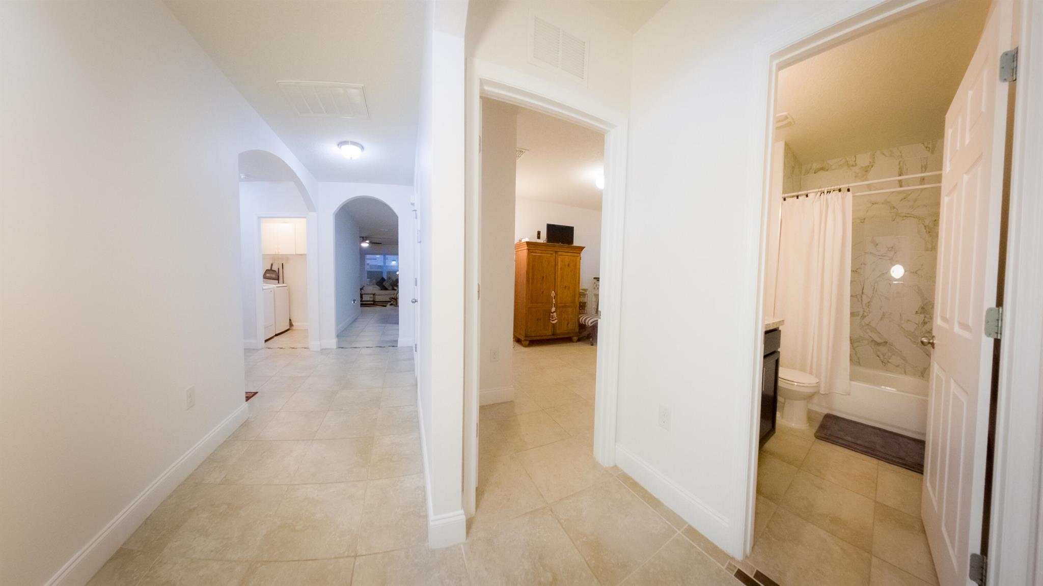 PORT ST LUCIE SECTION 8 - Residential