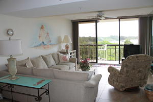 MARINA AT THE BLUFFS COND - Residential Lease