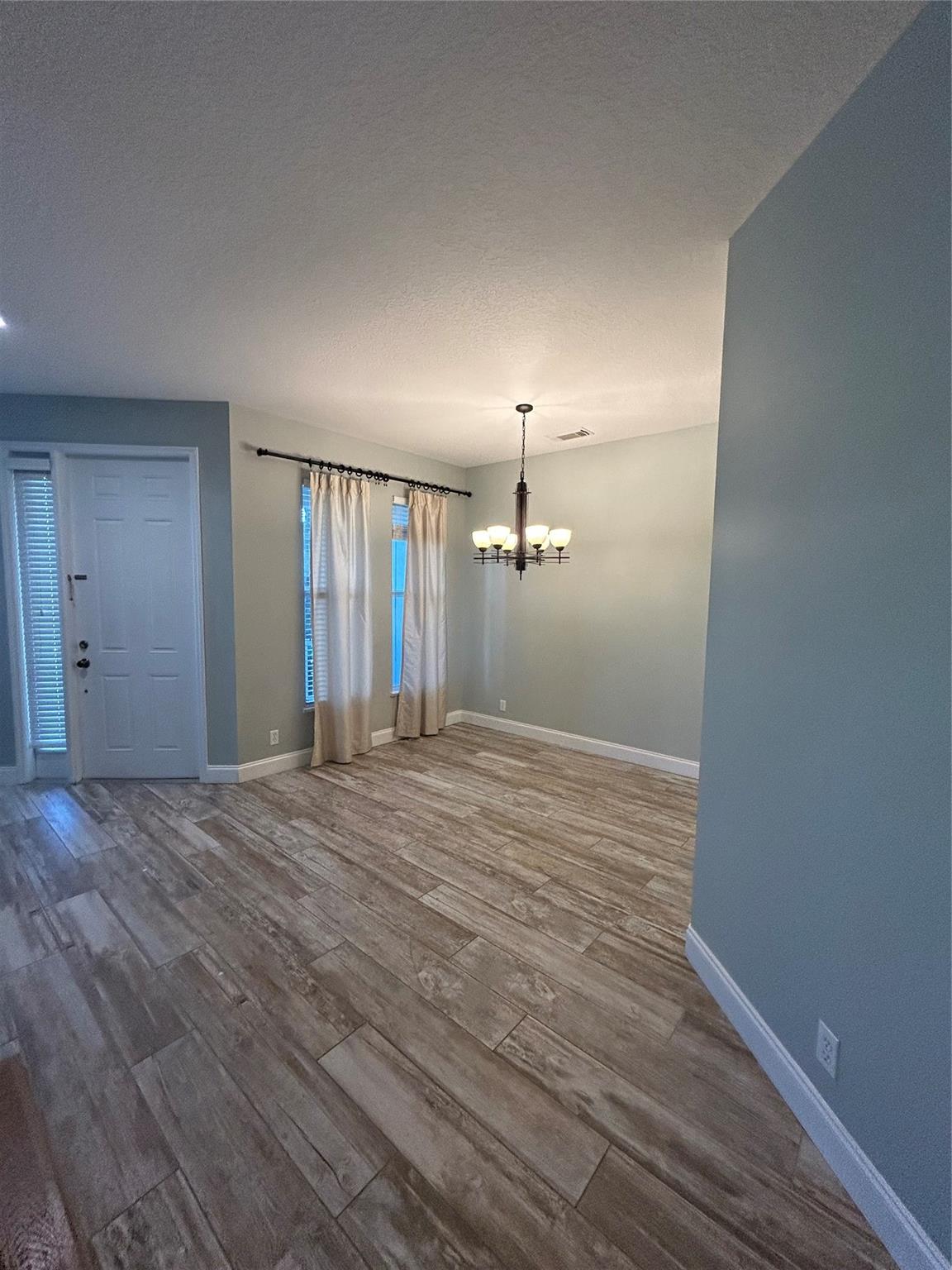 TRADITION PLAT NO 8 - Residential Lease