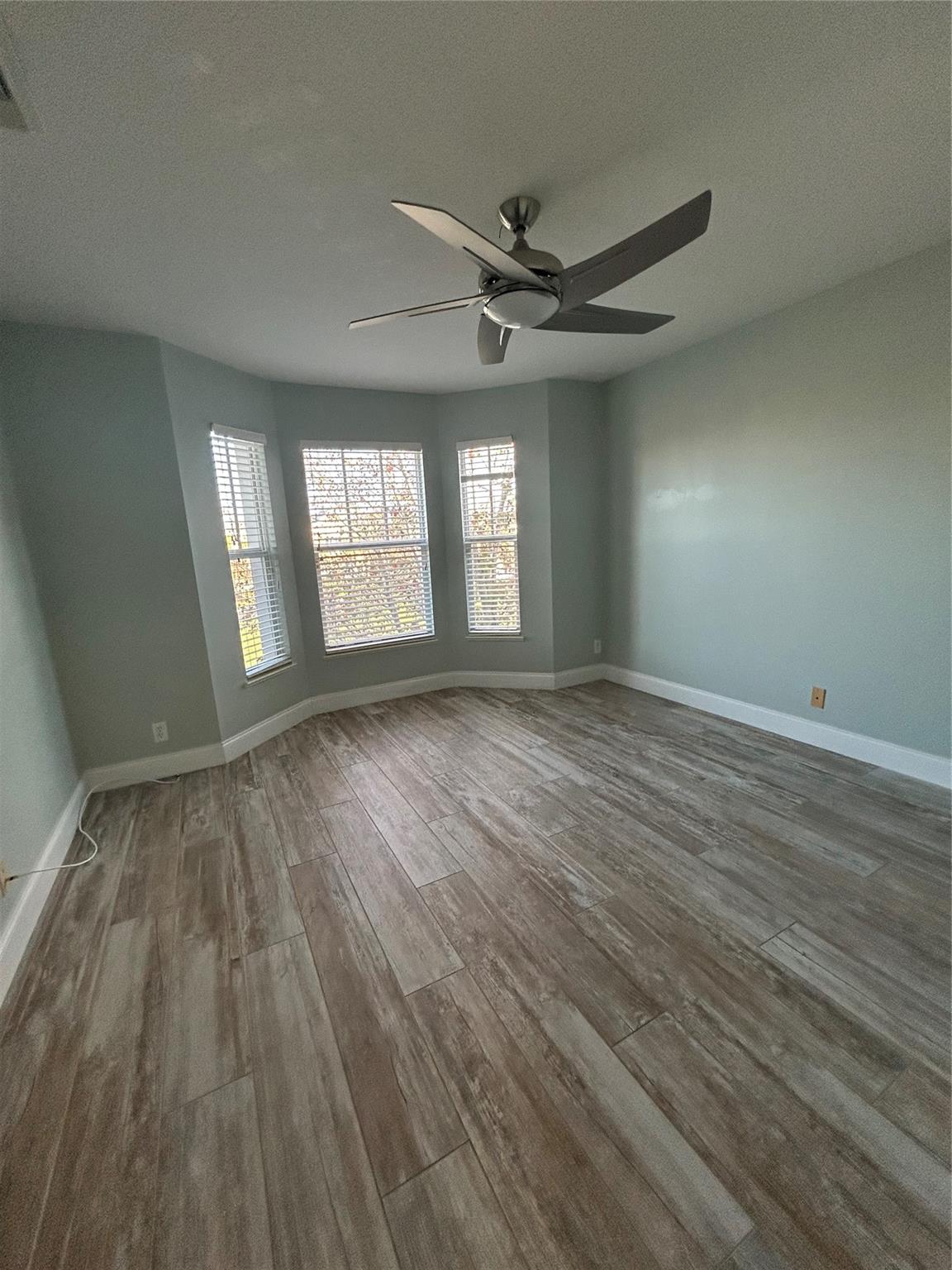 TRADITION PLAT NO 8 - Residential Lease