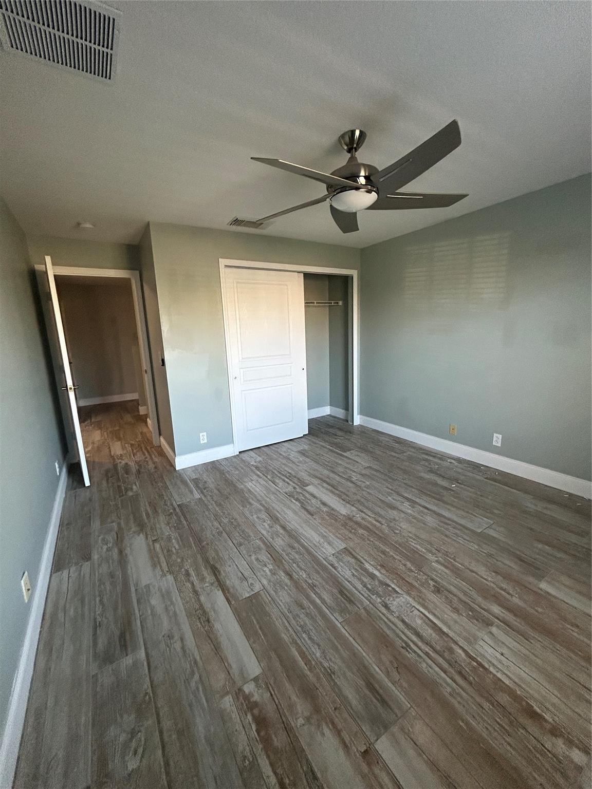 TRADITION PLAT NO 8 - Residential Lease