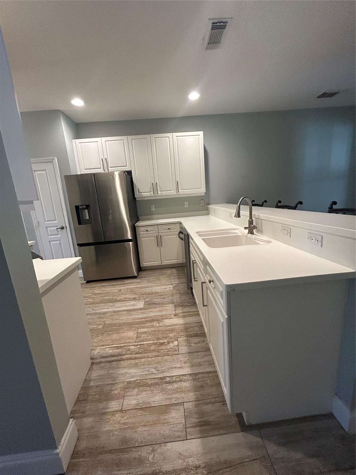 TRADITION PLAT NO 8 - Residential Lease