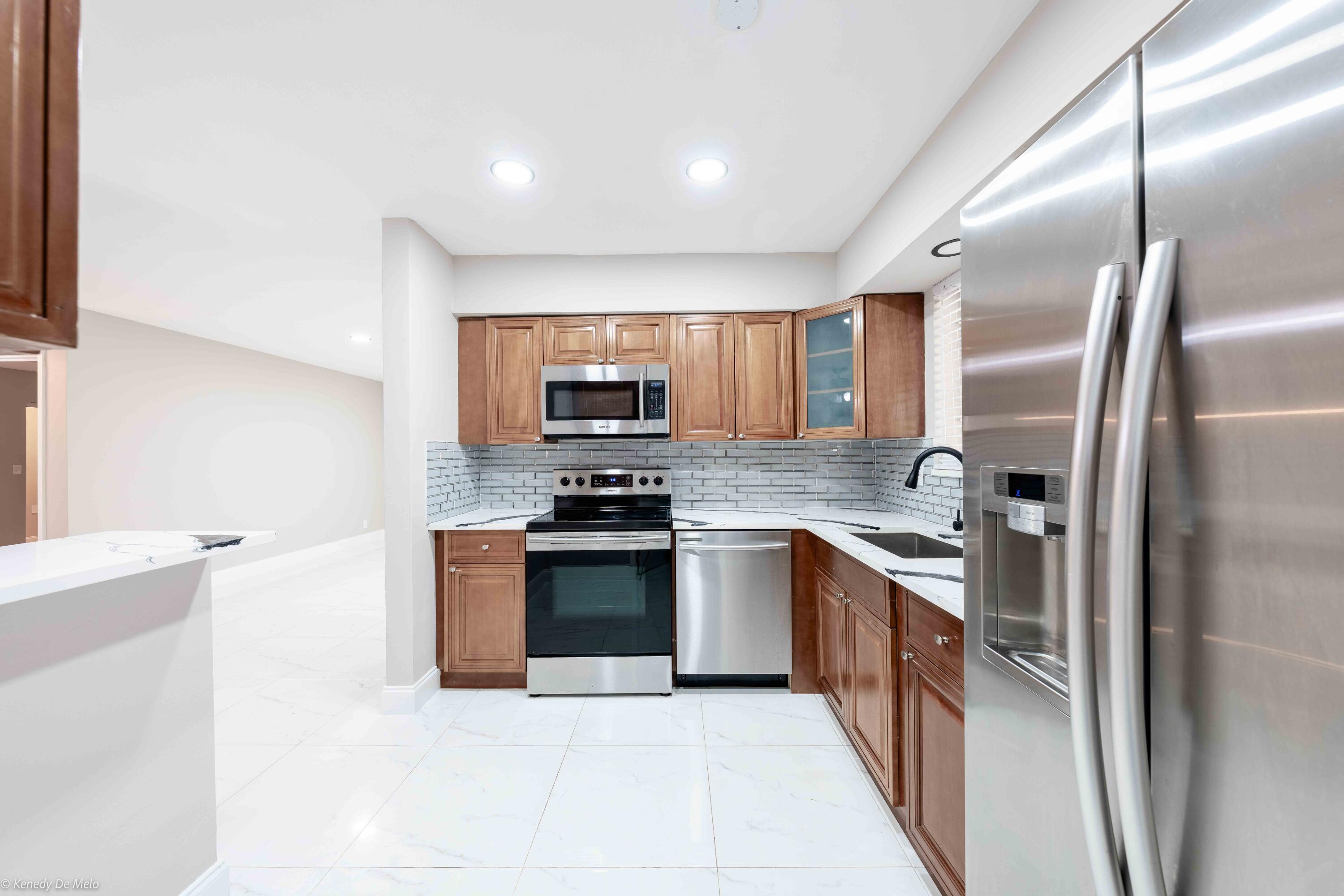 MIDLAND - Residential Lease