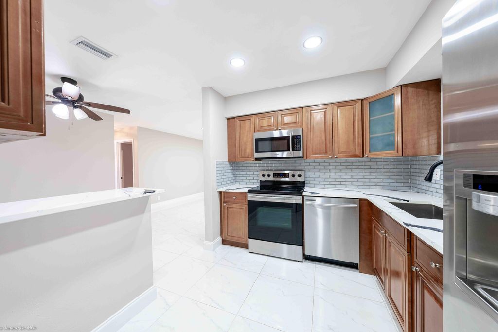 Photo of 120 SW 29th Terrace, Fort Lauderdale, FL 33312 (MLS # B26006844)