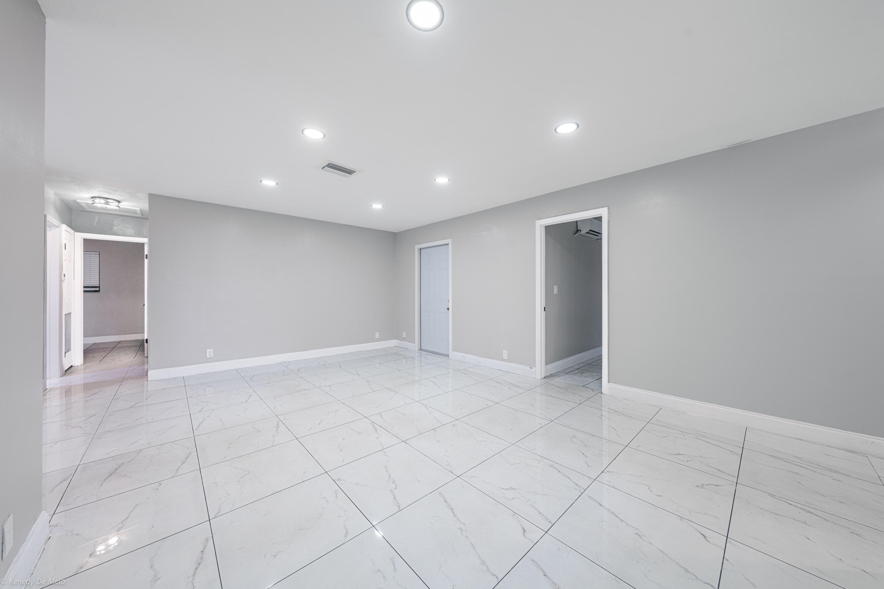 MIDLAND - Residential Lease