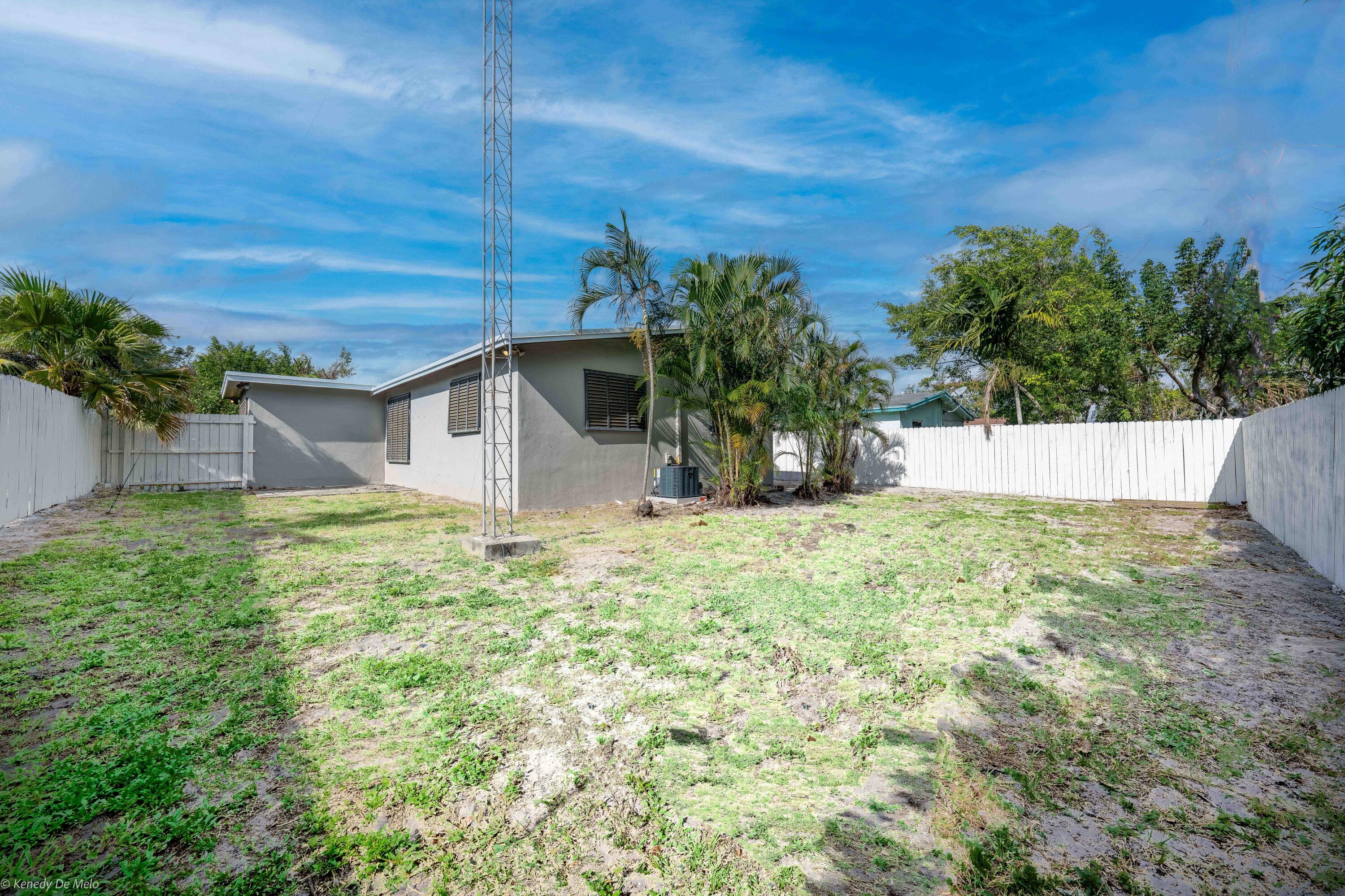 MIDLAND - Residential Lease