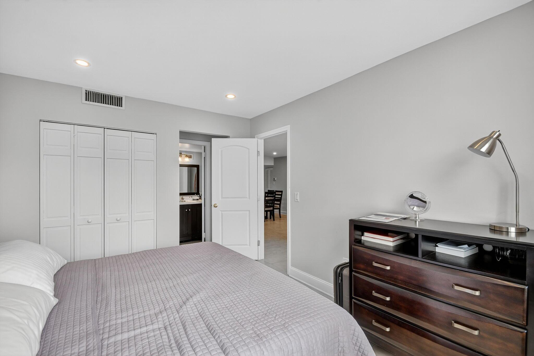 PATRICIAN OF PALM BEACH C - Residential