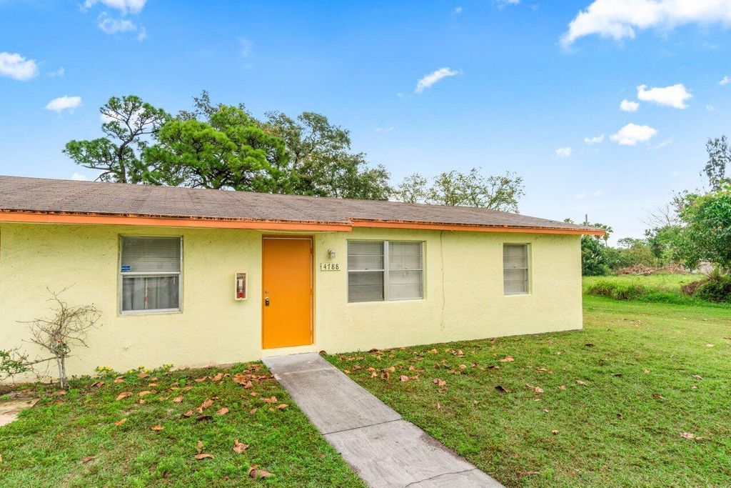 Photo of 4788 Gulfstream Road, Lake Worth, FL 33460 (MLS # R10966480)
