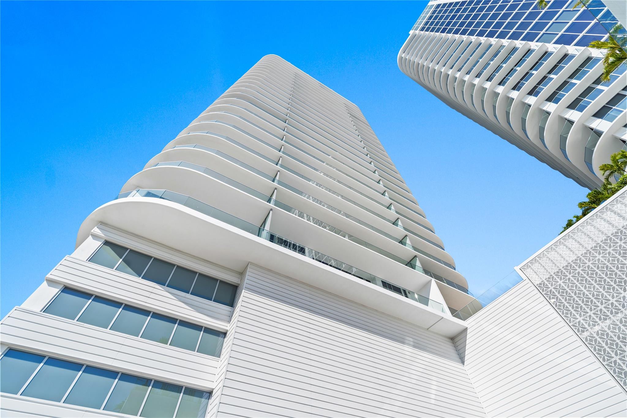 151 N Seabreeze Blvd 1103-E