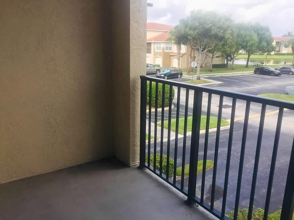 MURANO AT DELRAY BEACH CO - Residential Lease