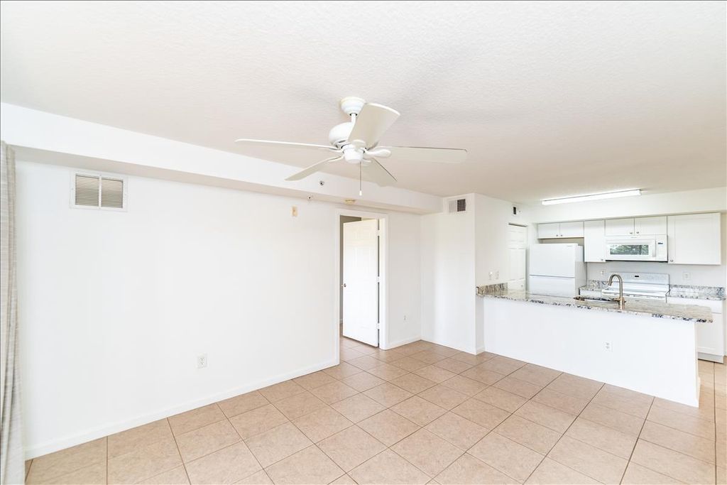 Photo of 151 SW Palm Drive #106, Port Saint Lucie, FL 34986 (MLS # R10989453)