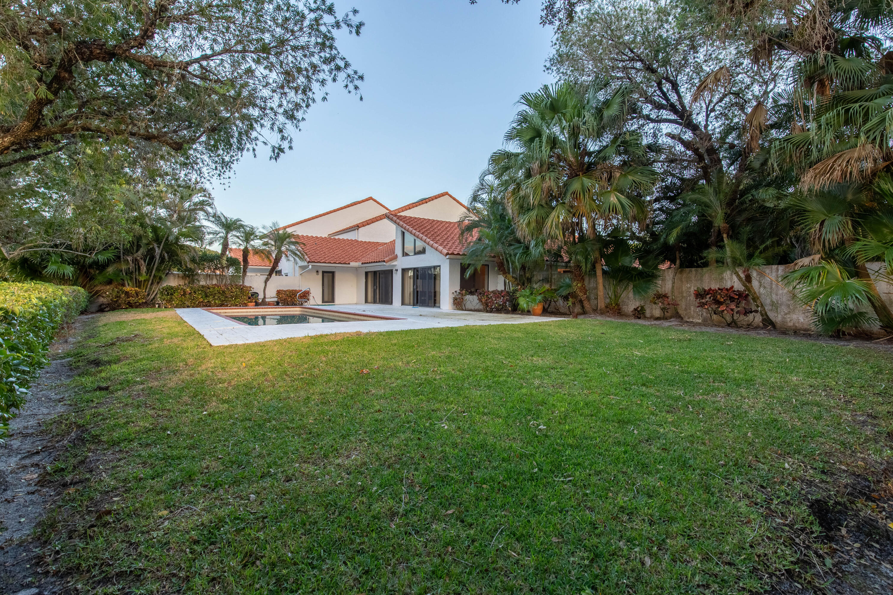 2451 Windsor Way Court