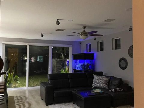 16207 SW 48th St Miramar FL 33027