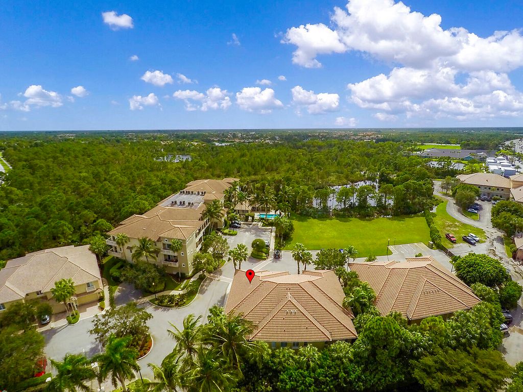 Photo of 941 SE Willoughby Trace, Stuart, FL 34997 (MLS # R10862838)