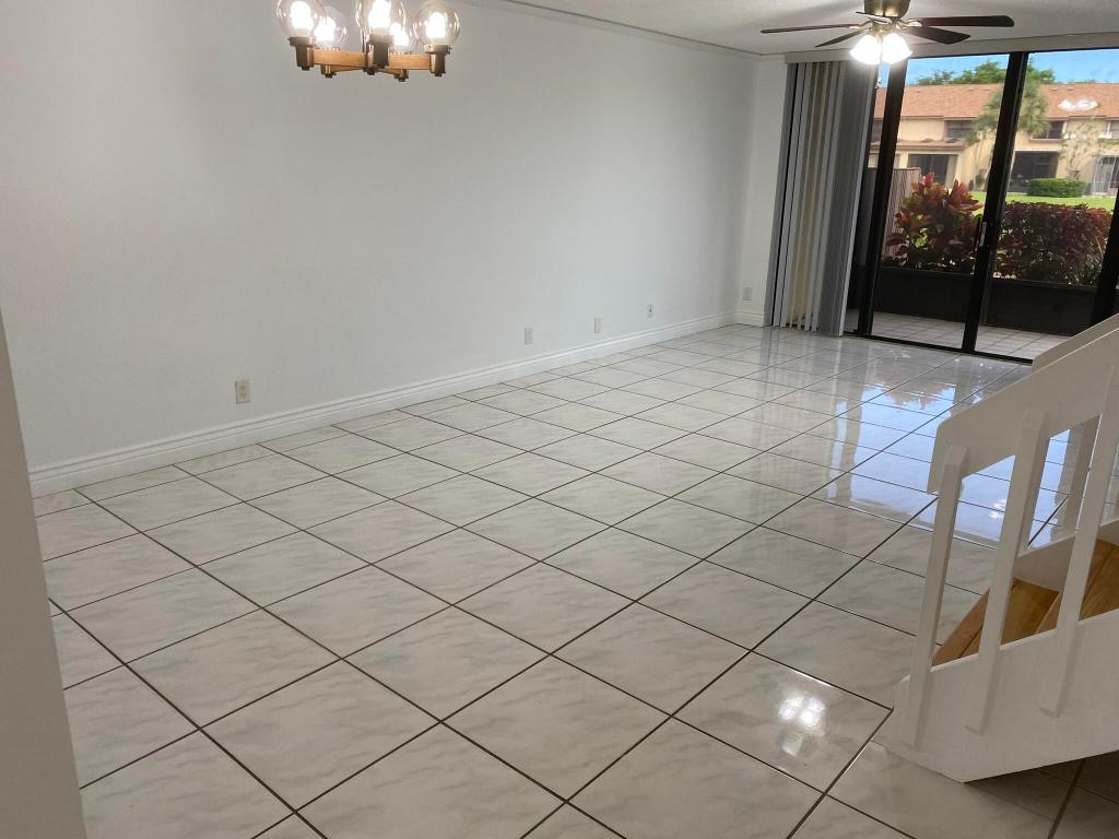 KARANDA VILLAGE III-D CONDO - Residential