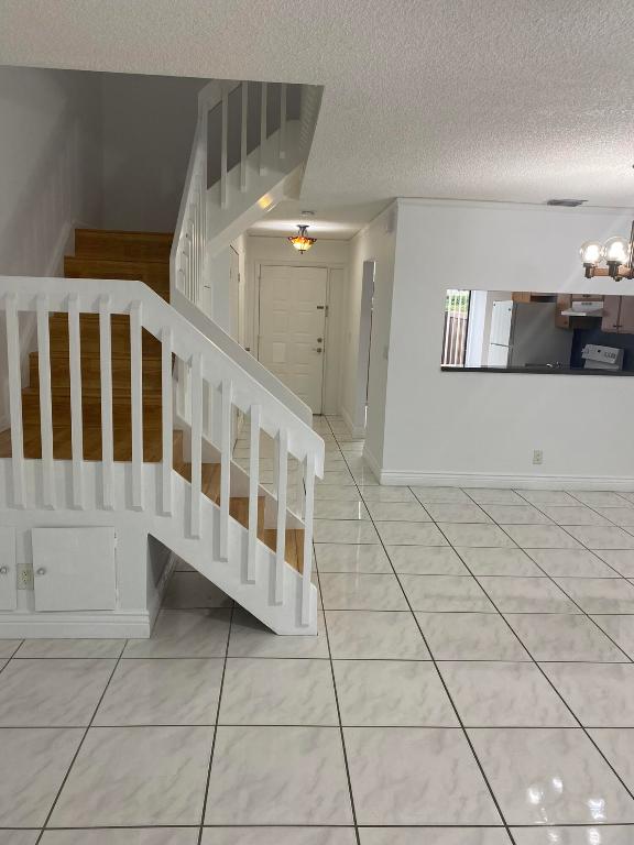 KARANDA VILLAGE III-D CONDO - Residential