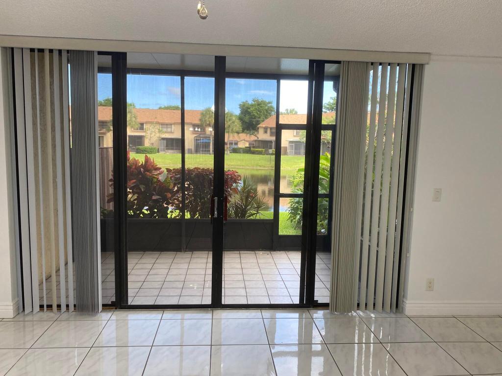 KARANDA VILLAGE III-D CONDO - Residential