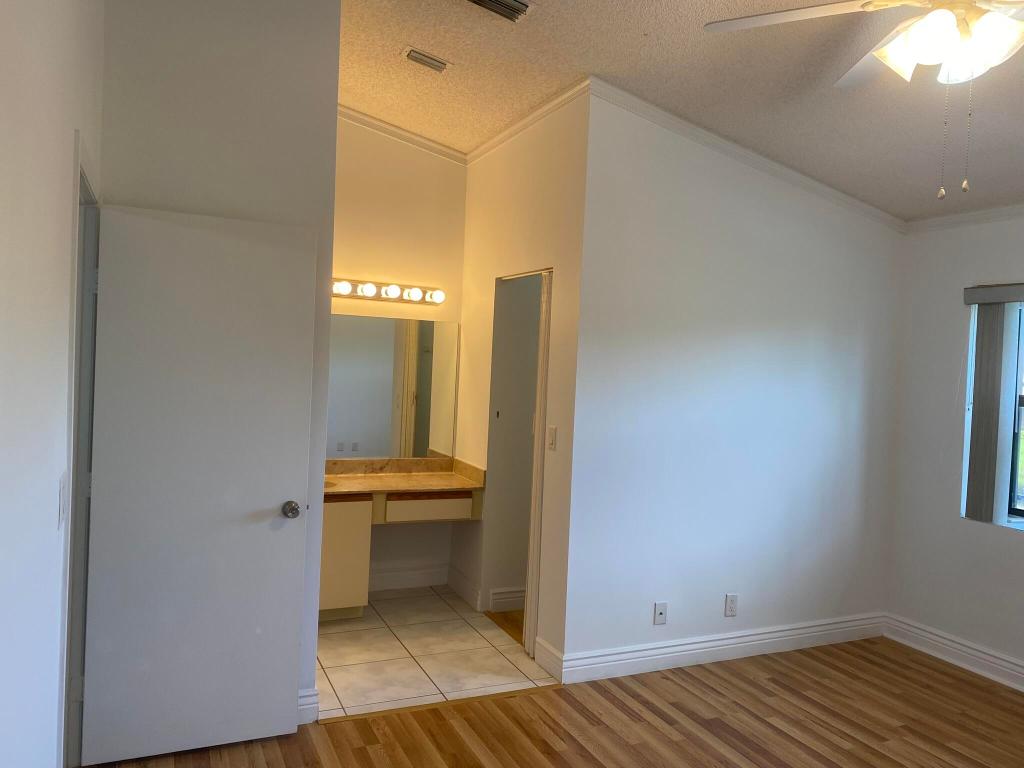 KARANDA VILLAGE III-D CONDO - Residential