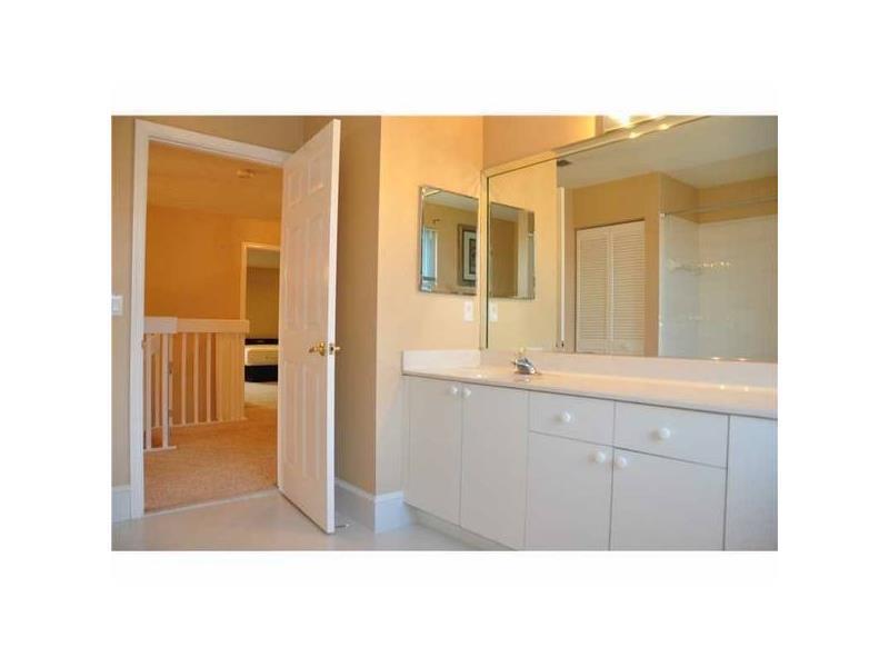 EAGLE CREEK 143-15 B - Residential Lease