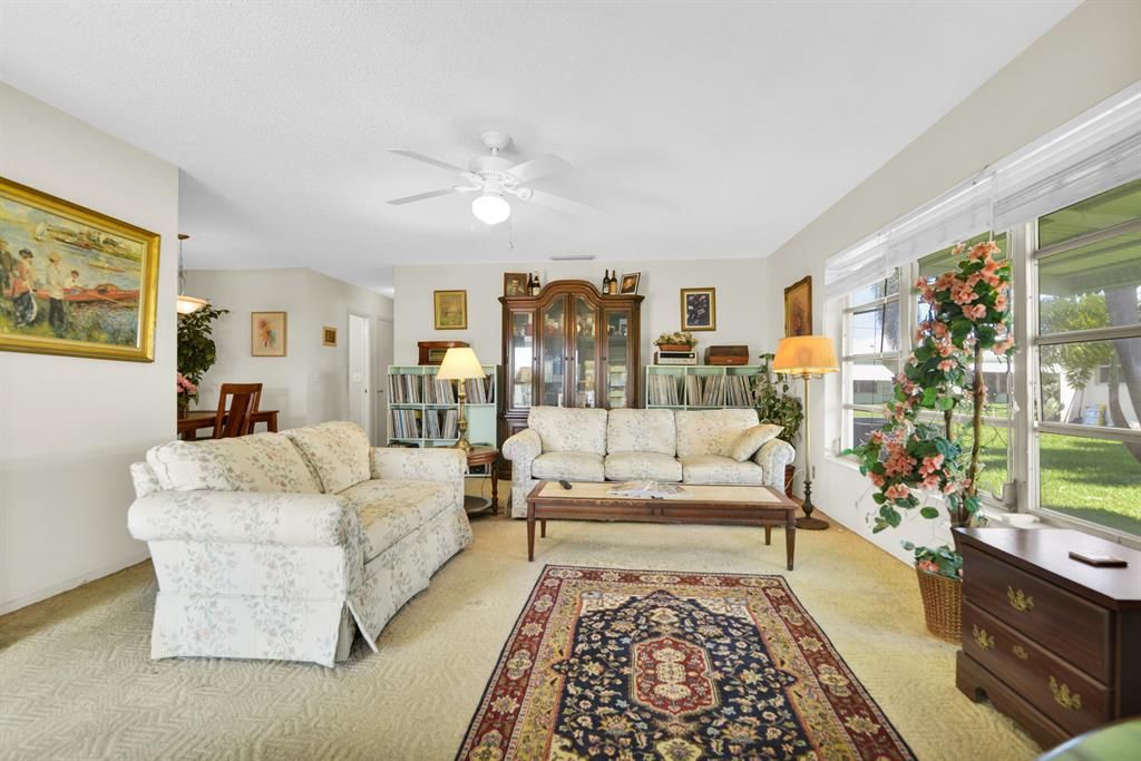 Photo of 311 Country Lane #D, Boynton Beach, FL 33435 (MLS # R10882088)