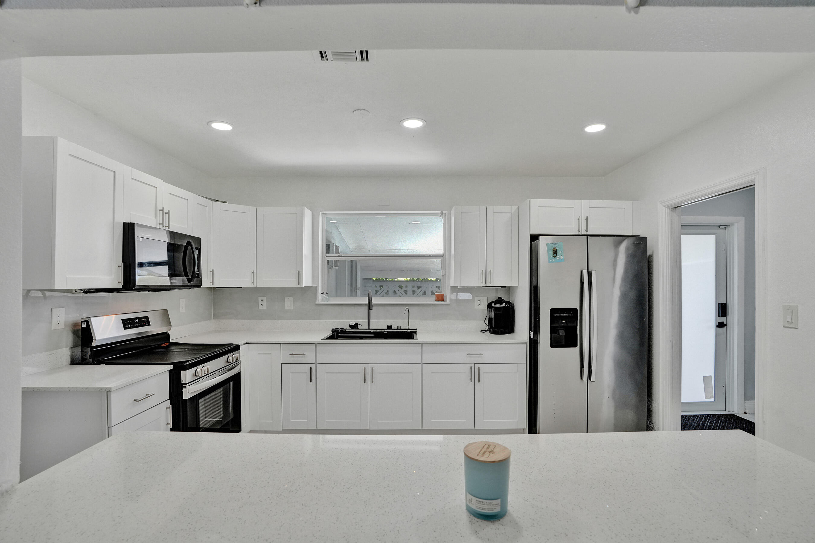 BELL GDNS REPLAT - Residential