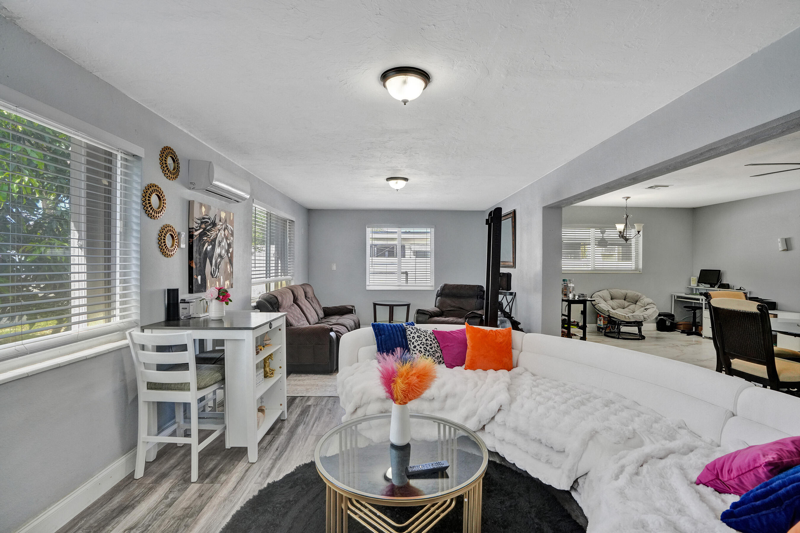 BELL GDNS REPLAT - Residential